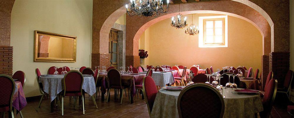Hotel San Anton Abad Villafranca Montes De Oca Exterior photo